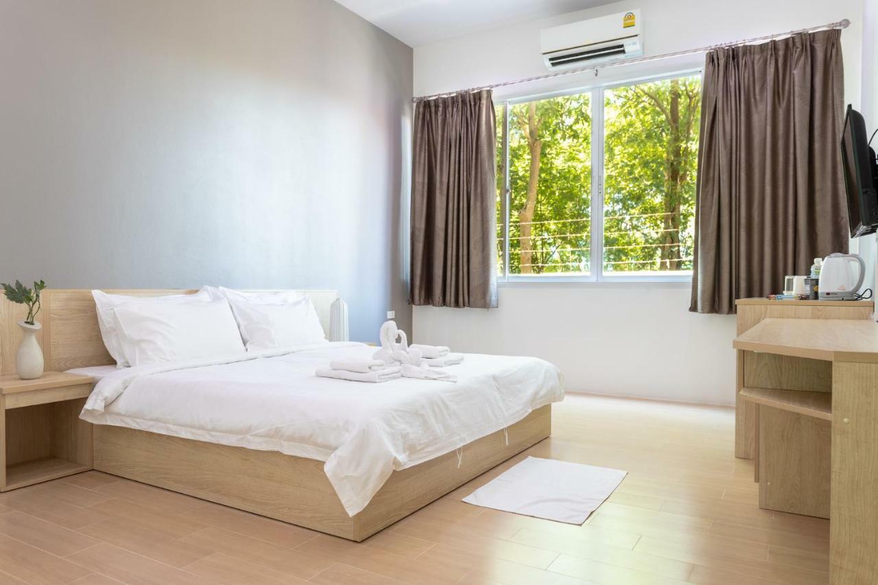O2 Hotel Lop Buri Eksteriør billede