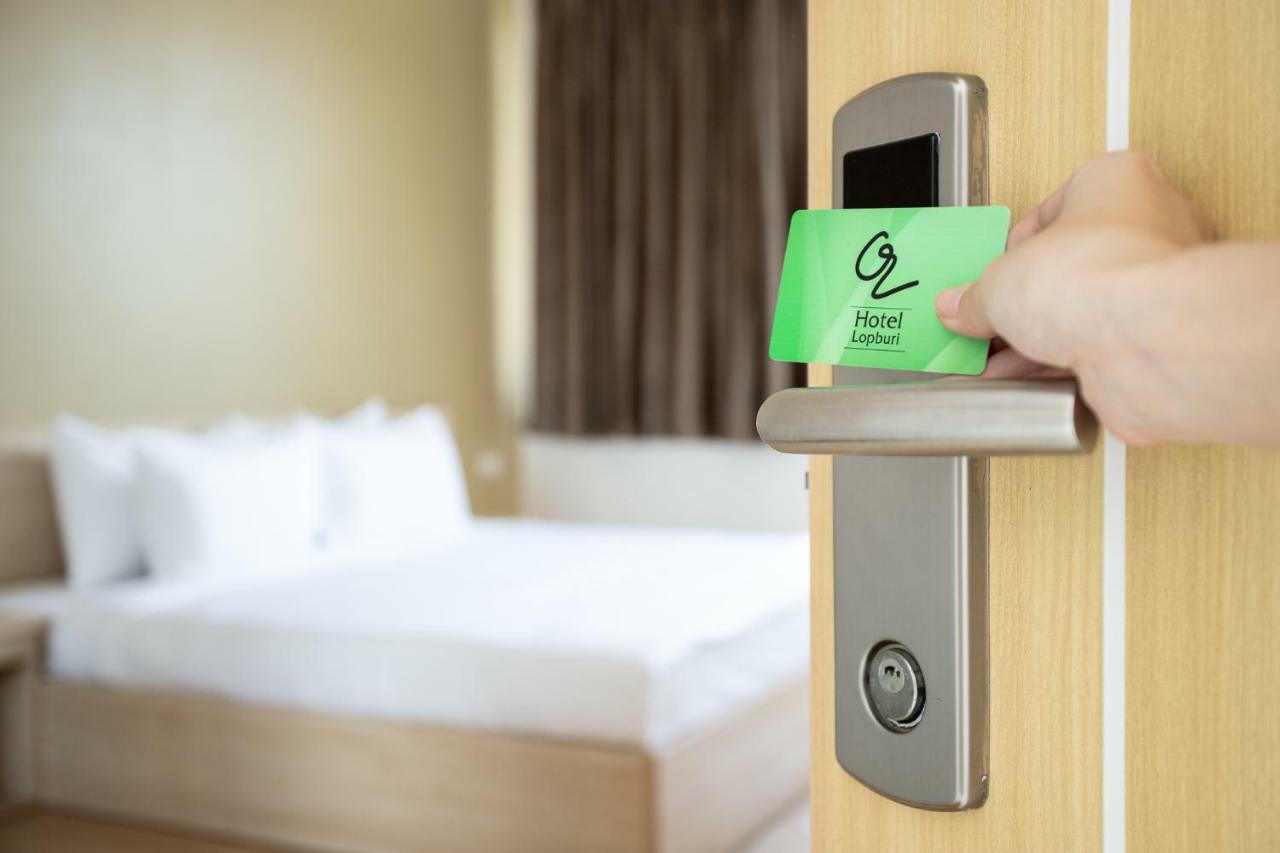 O2 Hotel Lop Buri Eksteriør billede